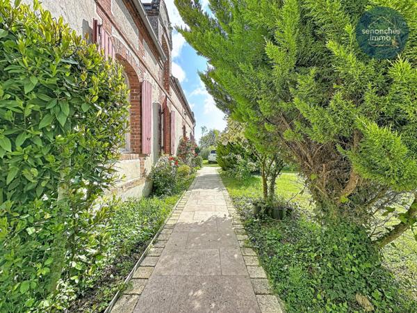 Maison ancienne à vendre à Maillebois (28170)  187 m² avec jardin et dépendances