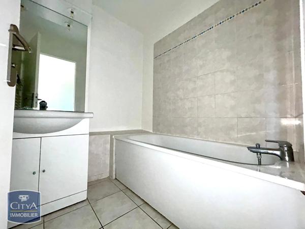 Appartement à louer 4 pièces 91.53m² Abbeville (80100)