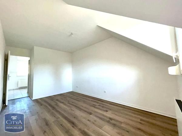Appartement à louer 4 pièces 91.53m² Abbeville (80100)