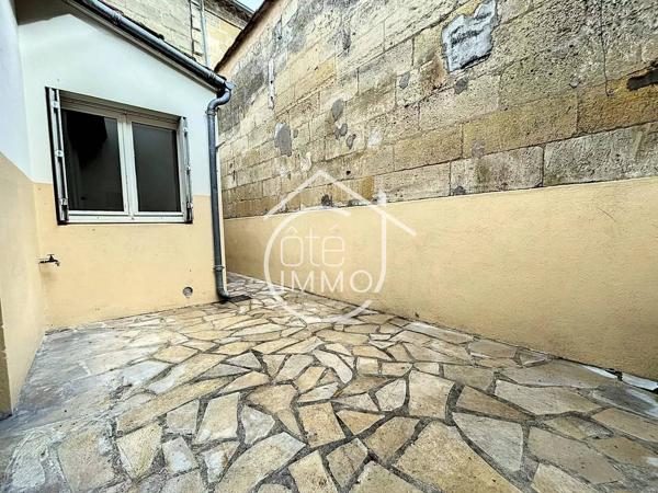 Castillon-la-Bataille : Maison de Ville avec exterieur