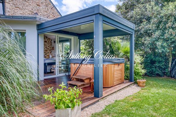PROPRIÉTÉ D'EXCEPTION, ENVIRON 207 M², 2 GÎTES, SPA PRIVATIF