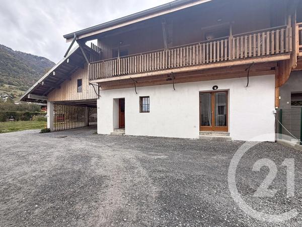 Maison à vendre  5 pièces - 131,52 m 2   TANINGES  - 74