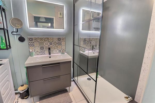 A VENDRE Appartement Entraigues Sur La Sorgue 3 pièce(s) 70 m²