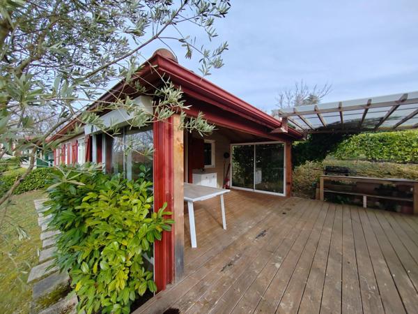 Chalet de 35 m2 + terrain dans un parc de loisir résidentiel à 8 minutes de AUCH, vendu meublé.