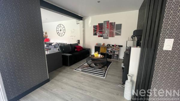 Maison contemporaine à vendre proche du golf de Ploemel - 5 pièces, 3 chambres, piscine