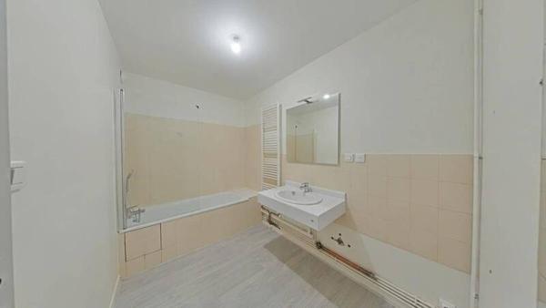 Appartement 4 pièces                                        - 42000 Saint-Étienne Réf : 13328