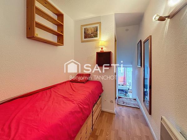 un studio cabine fonctionnel et agréable.