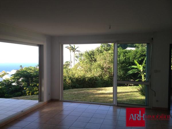 A LOUER T3 LA MONTAGNE AVEC GRAND JARDIN