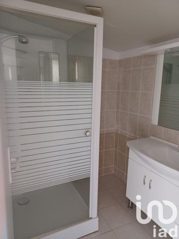 Maison 5 pièces de 90 m² à Les Églisottes-et-Chalaures (33230)