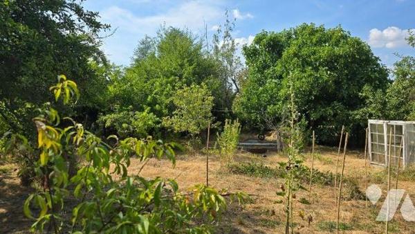 EXCLIUSIVITE LMBS. LEZAY. IDEAL FAMILLE NOMBREUSE. Quartier calme proche centre. Pavillon confo...