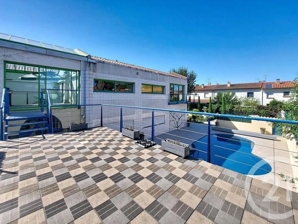 Maison à vendre  10 pièces - 611 m 2   LE BOULOU  - 66