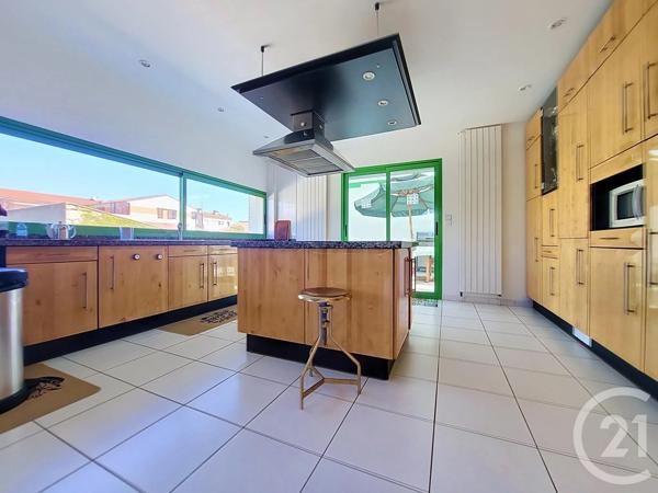 Maison à vendre  10 pièces - 611 m 2   LE BOULOU  - 66