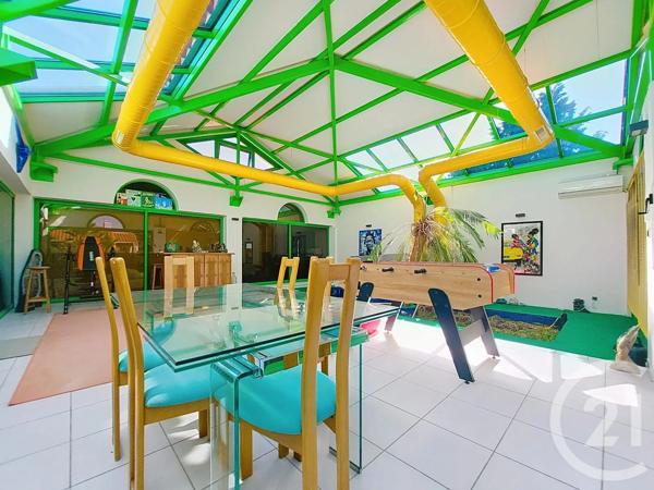 Maison à vendre  10 pièces - 611 m 2   LE BOULOU  - 66
