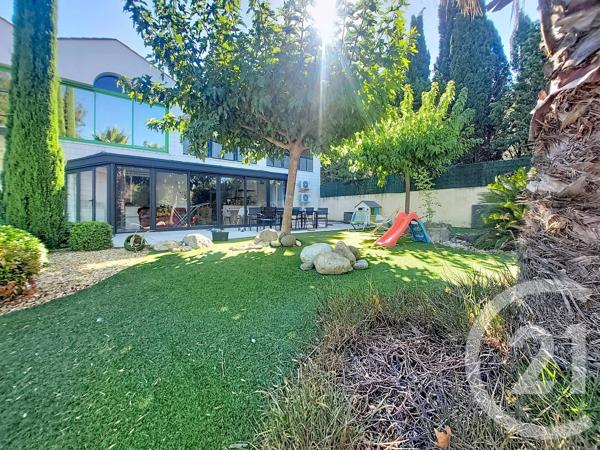 Maison à vendre  10 pièces - 611 m 2   LE BOULOU  - 66
