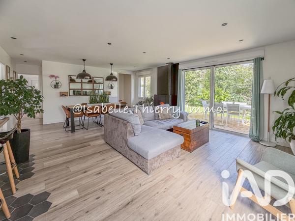 Maison à vendre 7 pièces 120 m² La Ville-du-Bois