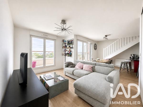 Appartement à vendre 3 pièces 69,25 m² Suresnes