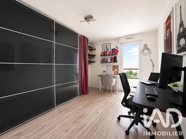 Appartement à vendre 3 pièces 69,25 m² Suresnes