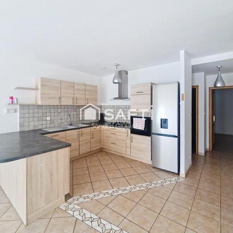 APPARTEMENT 3 CHAMBRES EN REZ-DE-CHAUSSÉE AVEC TERRASSE, 3 PARKING AUX PORTES DES FRONTIÈRES !
