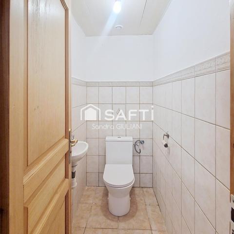 APPARTEMENT 3 CHAMBRES EN REZ-DE-CHAUSSÉE AVEC TERRASSE, 3 PARKING AUX PORTES DES FRONTIÈRES !