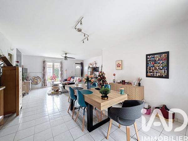 Maison à vendre 6 pièces 120 m² Neuville-de-Poitou