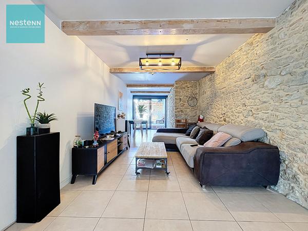 Maison de village à vendre, 2 chambres, patio, centre Villefranche De Lauragais