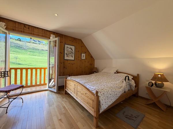 Saint-Pierre-de-Chartreuse (38380) Environnement EXCEPTIONNEL à 35mn de Grenoble, vue imprenable - hameau très prisé de St Hugues en Chartreuse