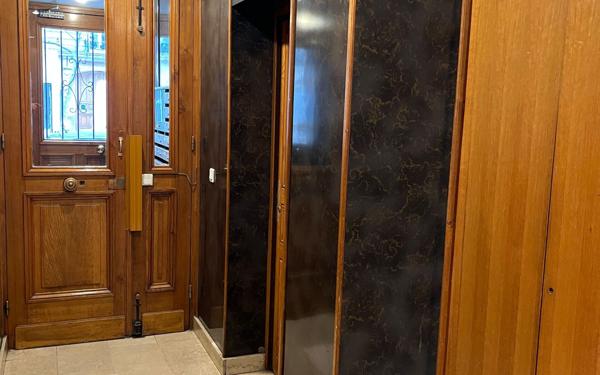 Appartement à vendre    2 pièces • 40 m2 Vincennes