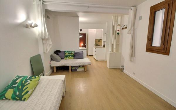 Appartement à vendre    2 pièces • 40 m2 Vincennes