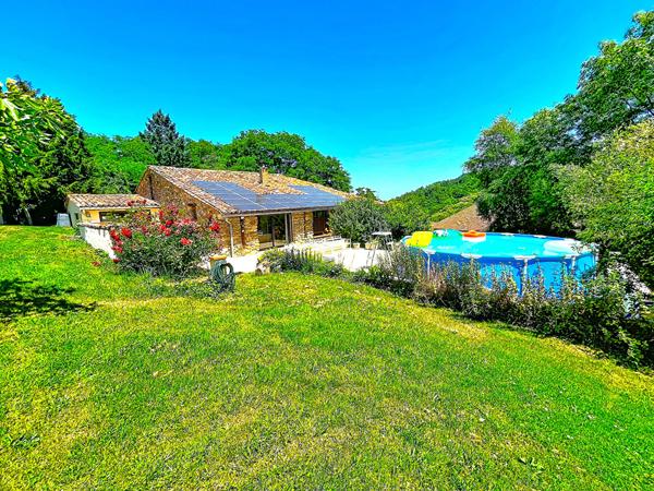 A VENDRE VARILHES ENSEMBLE 2 MAISONS AVEC TERRAIN ET DÉPENDANCES