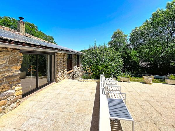 A VENDRE VARILHES ENSEMBLE 2 MAISONS AVEC TERRAIN ET DÉPENDANCES