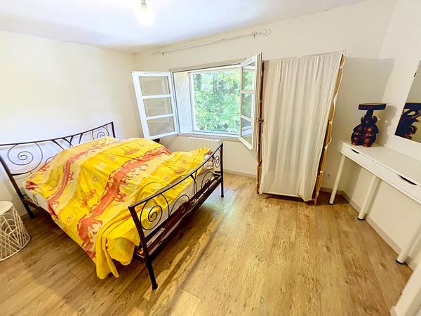 A VENDRE VARILHES ENSEMBLE 2 MAISONS AVEC TERRAIN ET DÉPENDANCES