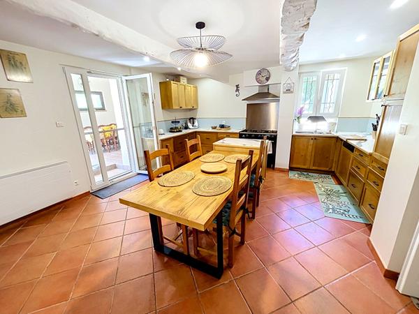 A VENDRE VARILHES ENSEMBLE 2 MAISONS AVEC TERRAIN ET DÉPENDANCES