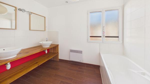 LARRESSORE ? MAISON 157 M² ? 4 CHAMBRES ? SOUS-SOL COMPLET ? PISCINE Larressore