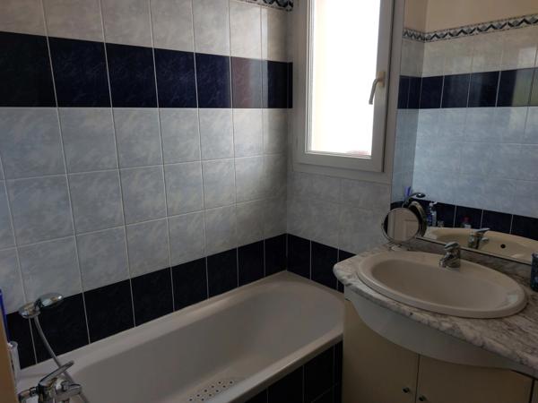 VIAGER OCCUPE PESSAC 1 TETE DAME 80 ANS