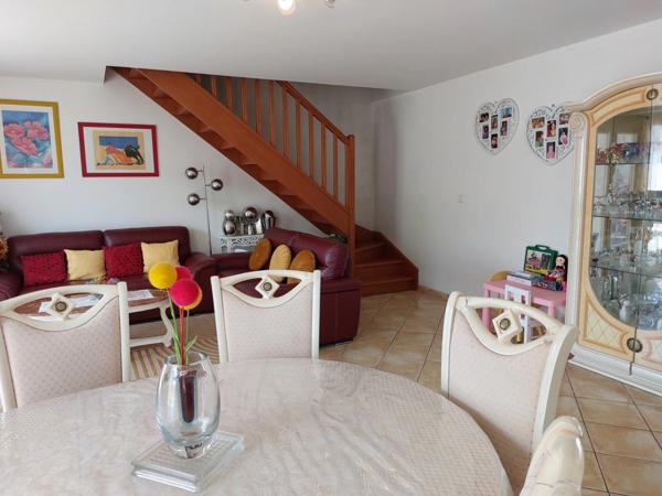 VIAGER OCCUPE PESSAC 1 TETE DAME 80 ANS