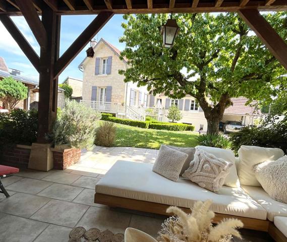 Belle propriété de 260m²  - Avec deux habitations - AXE Compiègne-Soissons :