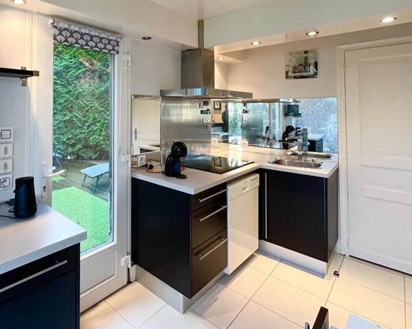 Belle propriété de 260m²  - Avec deux habitations - AXE Compiègne-Soissons :