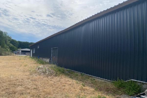 Terrain de 2747 m 2 MUZILLAC avec Bâtiment industriel 415 m2