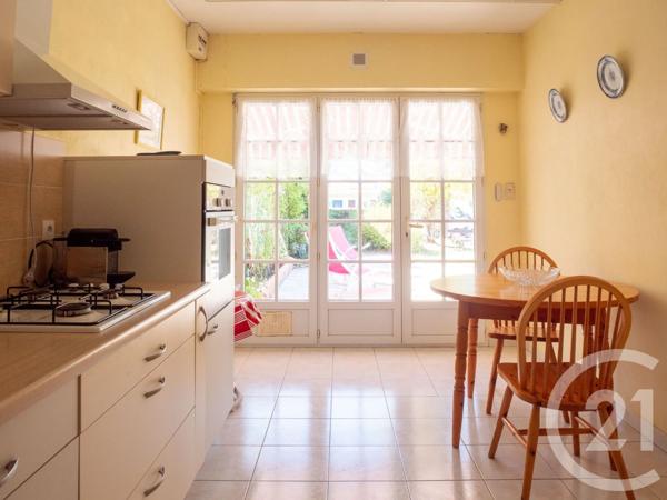 Maison à vendre  7 pièces - 159,26 m 2   CHATEAU D OLONNE  - 85