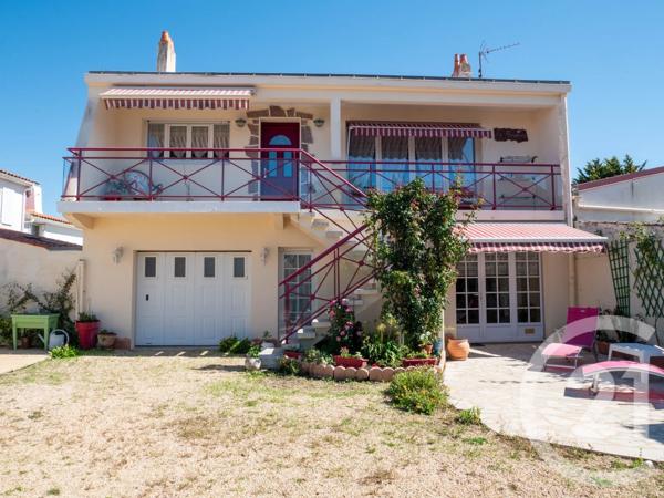 Maison à vendre  7 pièces - 159,26 m 2   CHATEAU D OLONNE  - 85