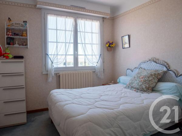 Maison à vendre  7 pièces - 159,26 m 2   CHATEAU D OLONNE  - 85