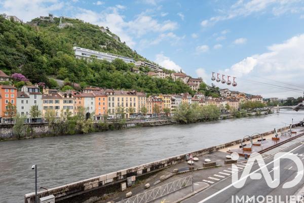 Appartement à vendre 3 pièces 93 m² Grenoble