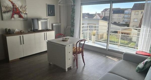 Beau  T2 au centre de la station de Sainte-Cécile