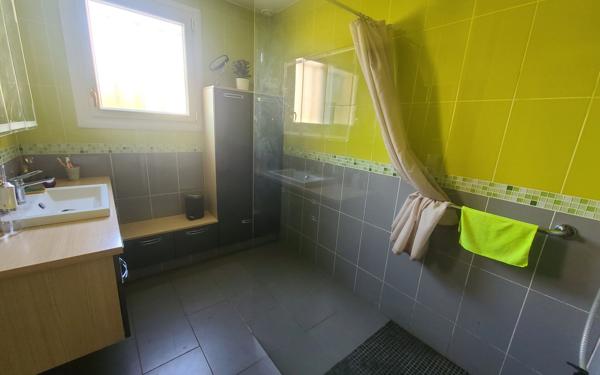 Maison à vendre    6 pièces • 1 346 m2 Brasles