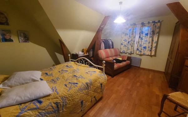 Maison à vendre    6 pièces • 1 346 m2 Brasles