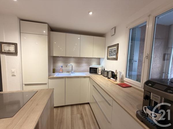 Appartement F2 à vendre  2 pièces - 51,02 m2 STE MAXIME - 83