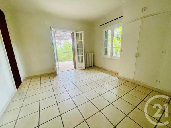 Maison à vendre  9 pièces - 256 m2 VILLENEUVE LES AVIGNON - 30