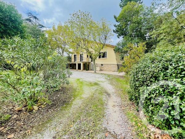 Maison à vendre  9 pièces - 256 m2 VILLENEUVE LES AVIGNON - 30