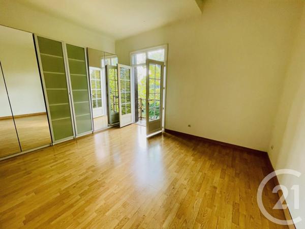 Maison à vendre  9 pièces - 256 m2 VILLENEUVE LES AVIGNON - 30