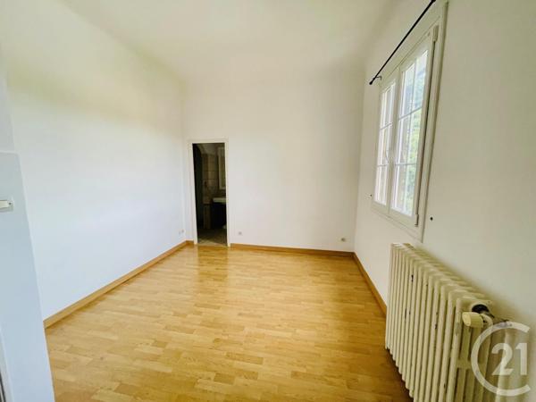 Maison à vendre  9 pièces - 256 m2 VILLENEUVE LES AVIGNON - 30